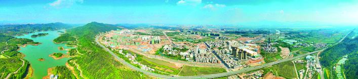     仲恺高新区科学规划推动产业高质量发展。这是中韩（惠州）产业园一角。  惠州日报记者王建桥 摄
