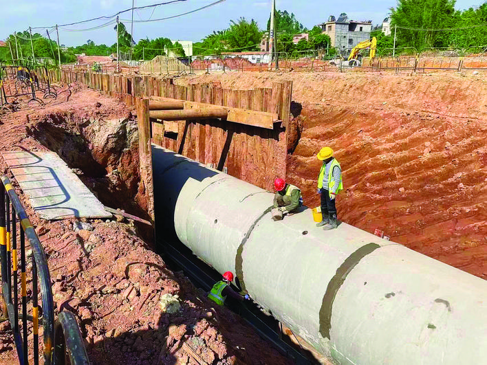     位于三栋镇的广汕铁路惠城南站项目施工现场。