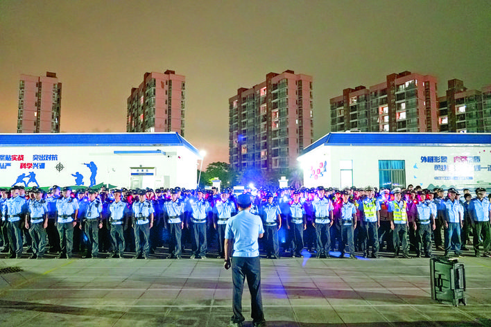     惠州公安持续开展“东江”系列清查行动，营造安全、稳定、有序的社会治安环境。