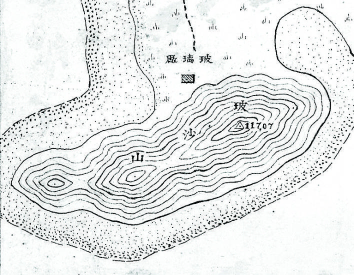     百年前的玻璃厂和玻沙山地图。    严艺超 翻拍