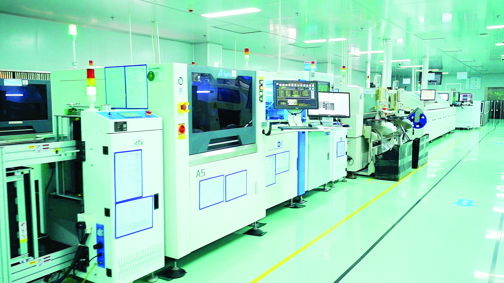     广东浩博特科技股份有限公司生产车间。