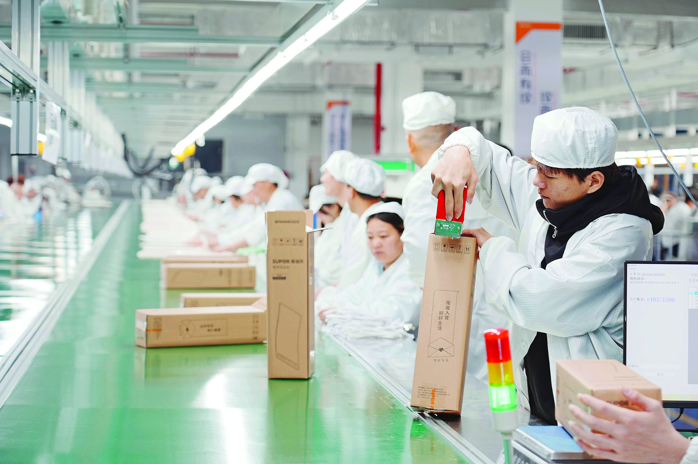     广东威林科技股份有限公司生产车间。惠州日报记者张艺明 摄