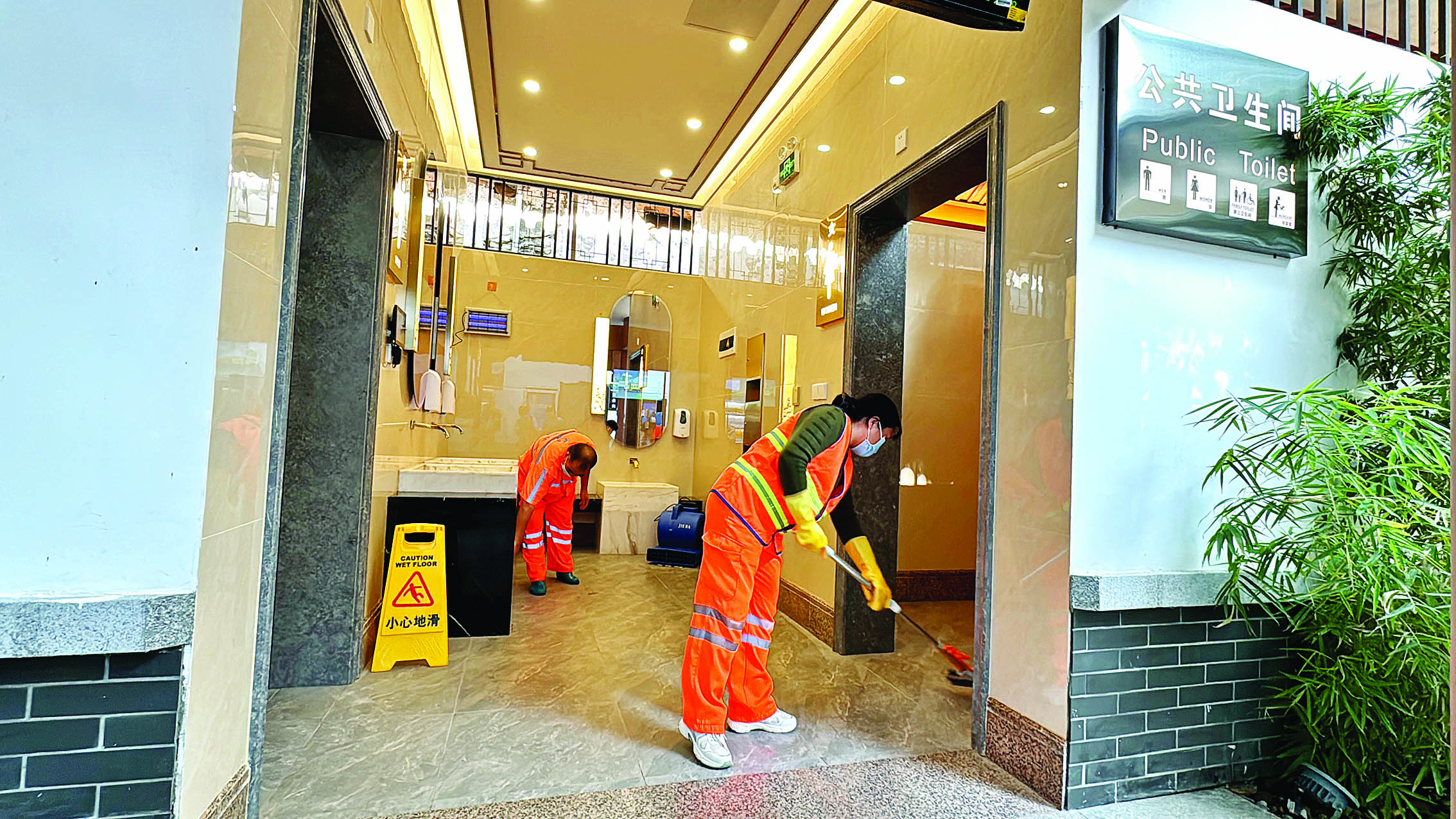     大云寺公厕干净整洁。惠州东江图片社供图