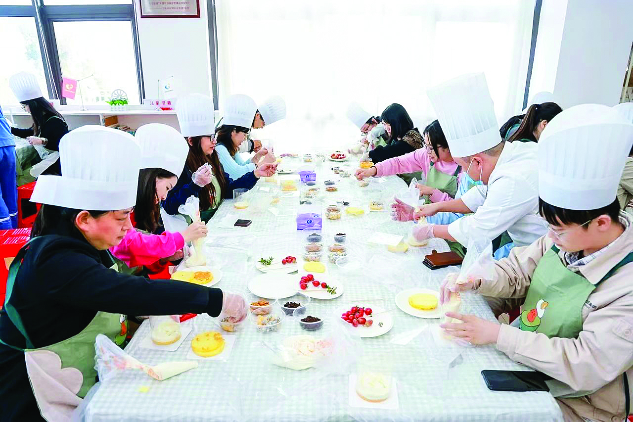     往期“鹅城巾帼”技能培训活动现场。