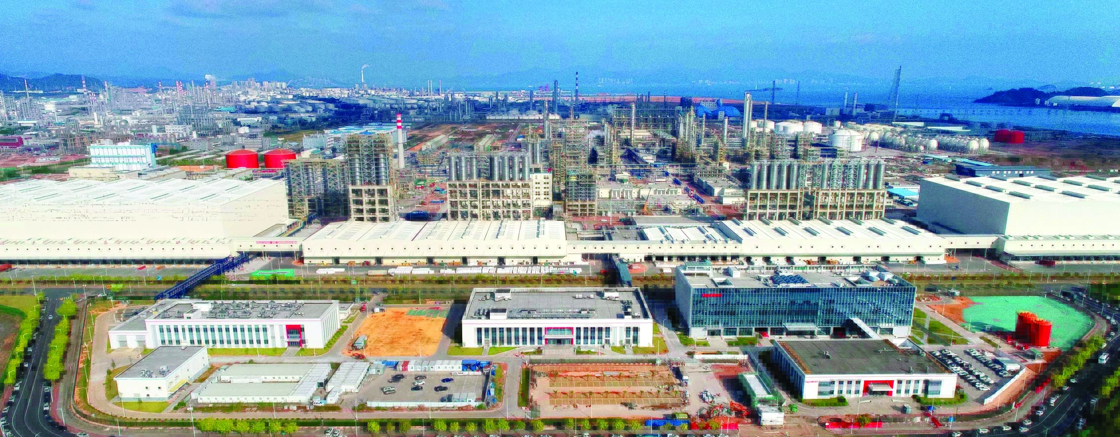     埃克森美孚惠州乙烯项目是国家重大外资项目之一。惠州日报记者杨建业 摄