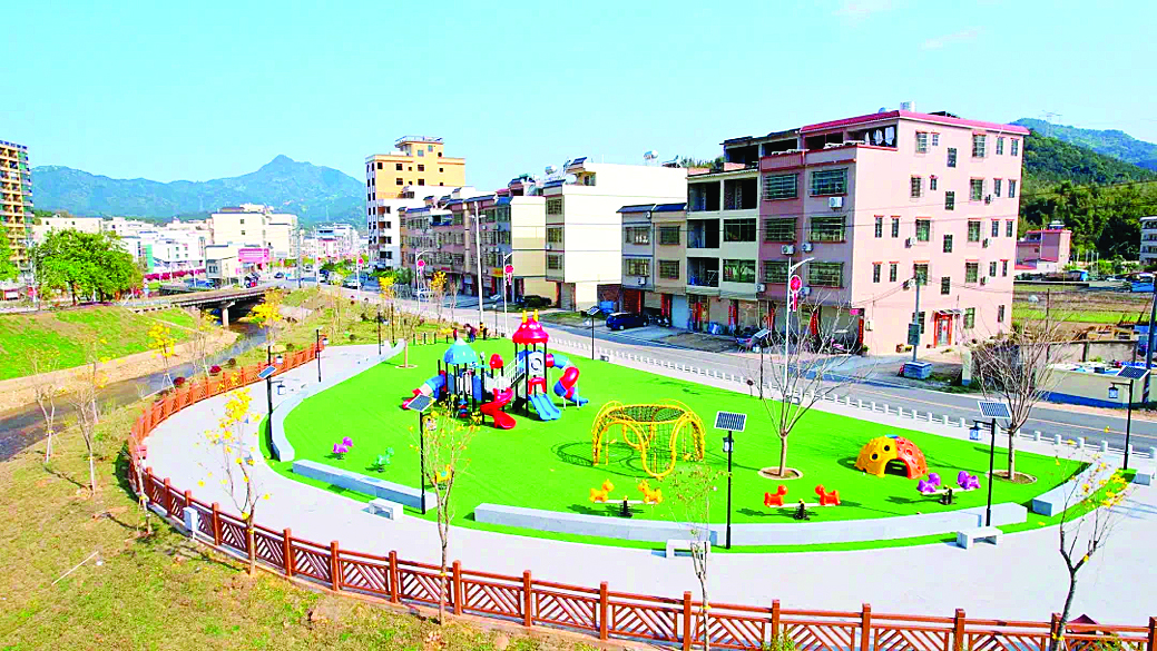     ▲地派镇沿河慢行步道巧妙串联起公园各个功能区与特色景观节点。