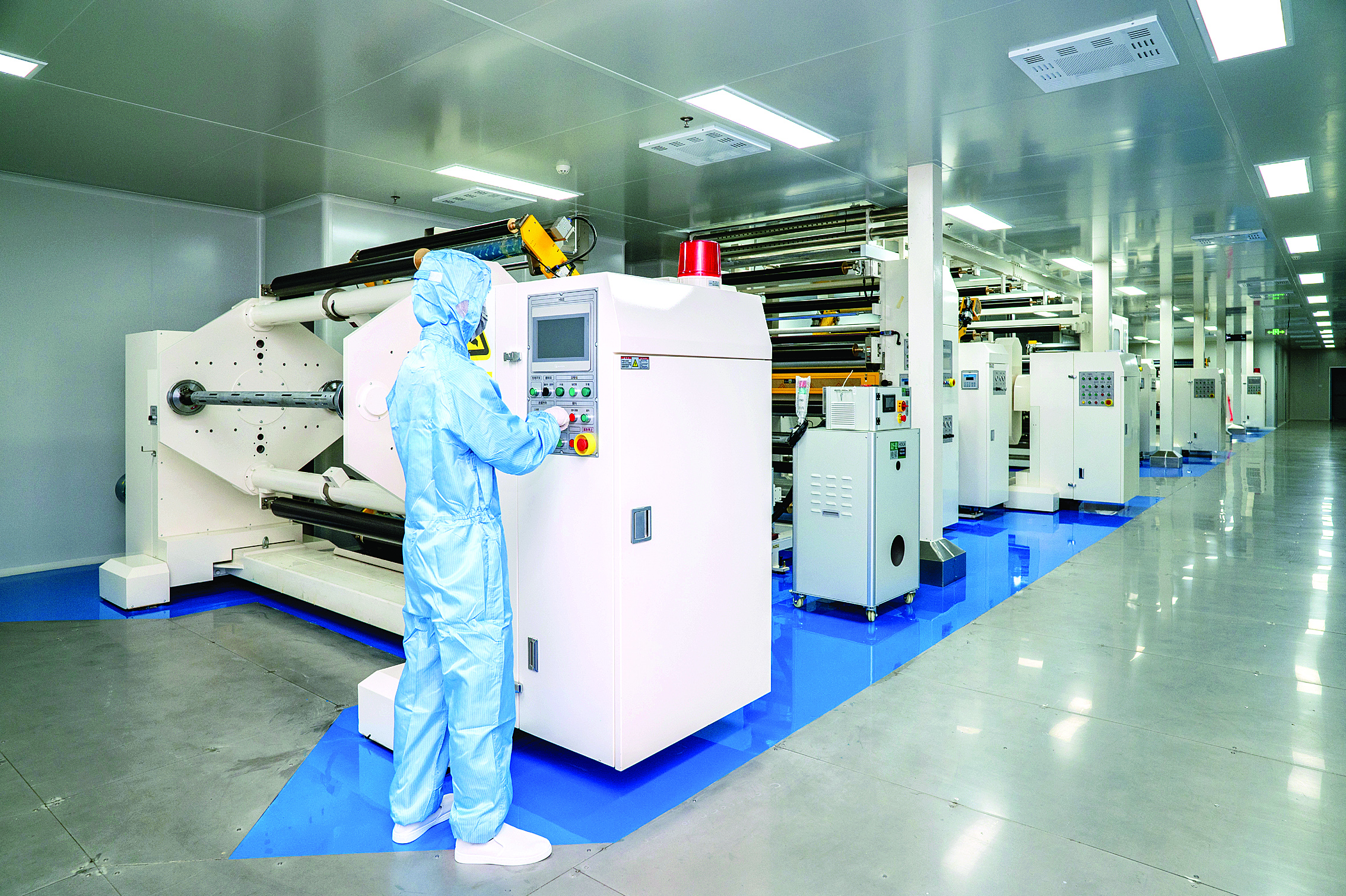     广东润和新材料科技有限公司生产车间。