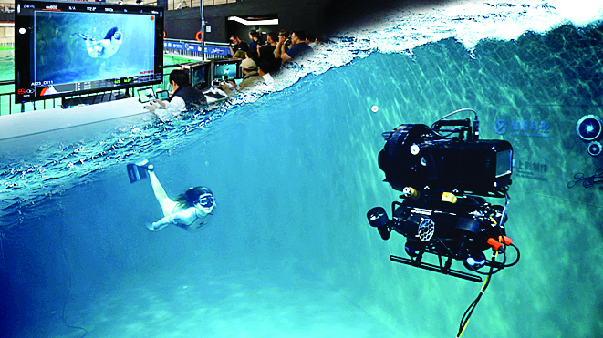     深圳鳍源科技公司研发的机器人在进行水下电影拍摄。本组图片 新华社发