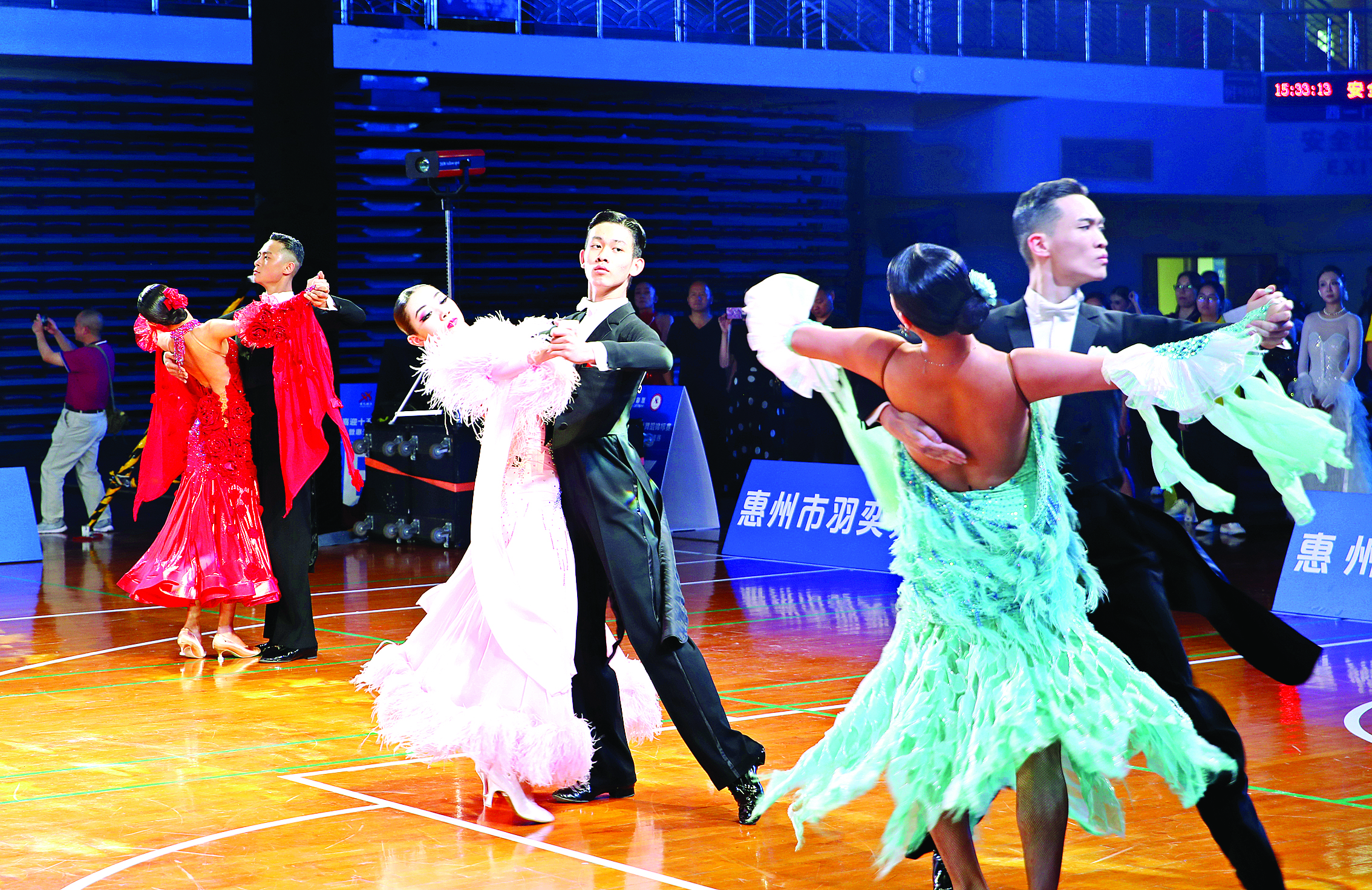     比赛现场。惠州日报记者钟畅新 摄