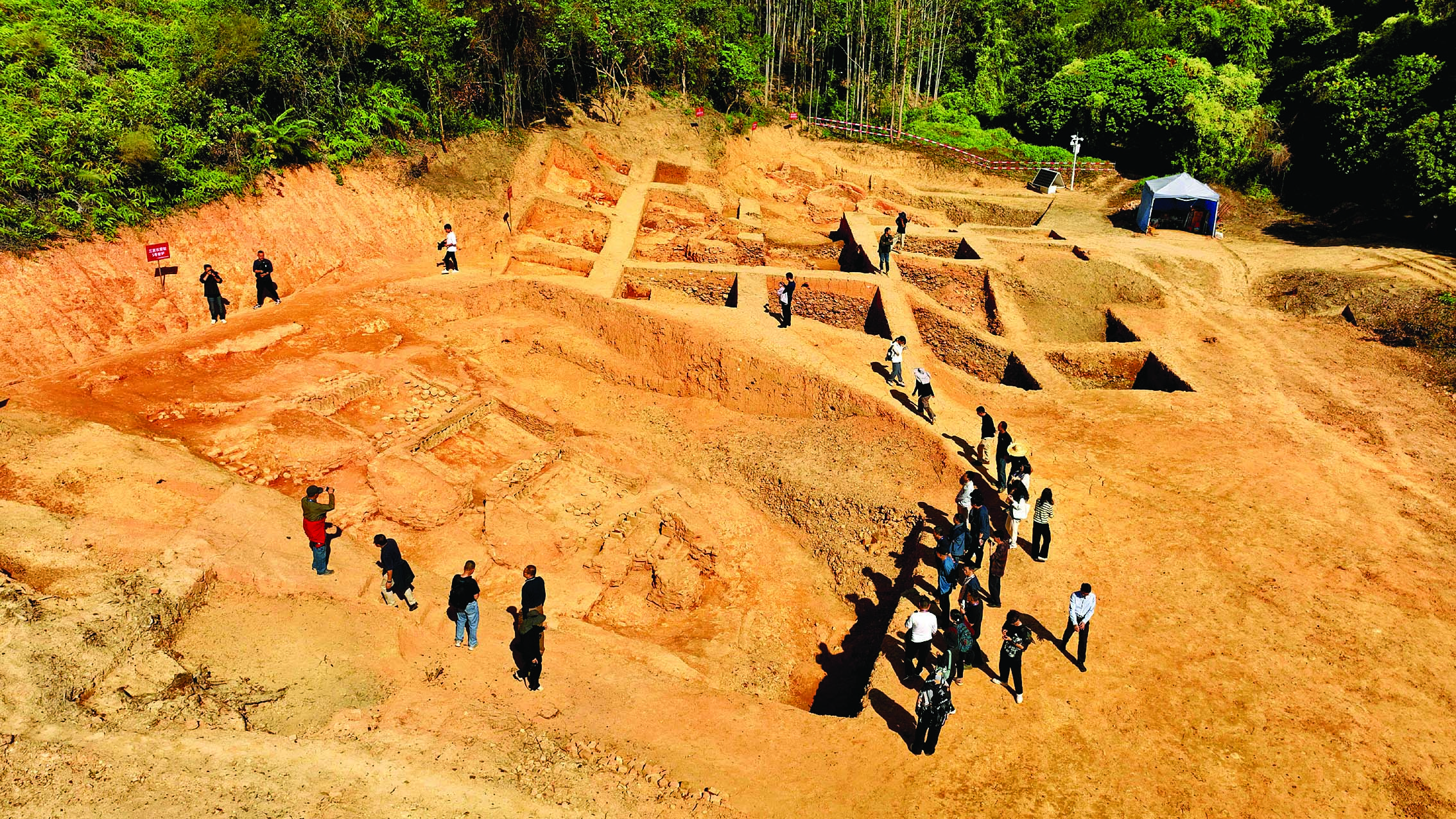 <p>    惠东白马窑遗址（明代）。</p>