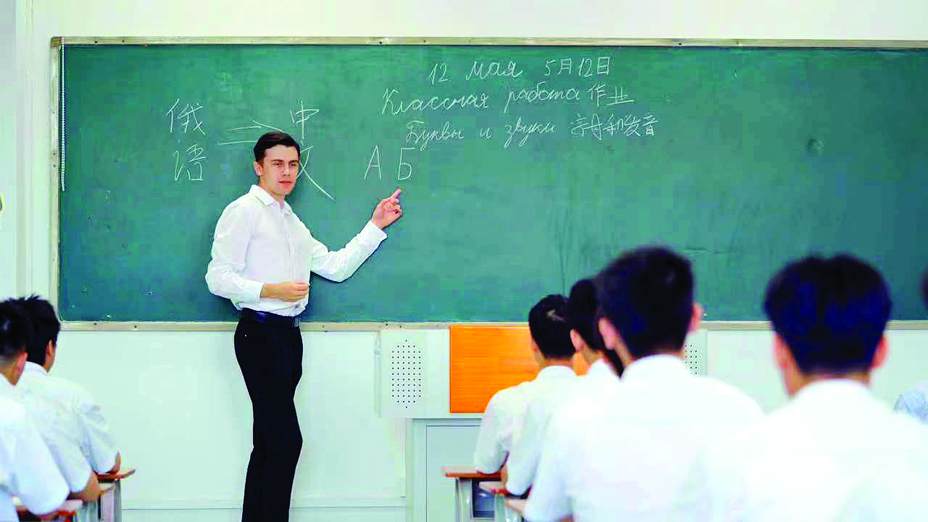     惠州理工学校助力学子实现中职学历与国际名校的无缝对接。