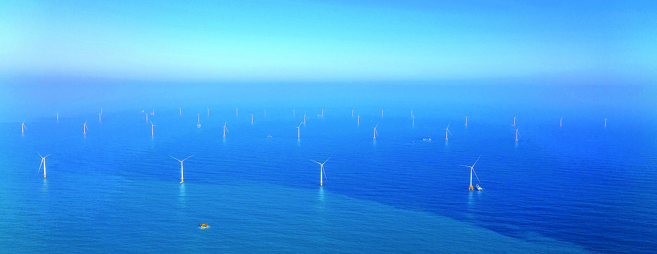     港口海上风电场。