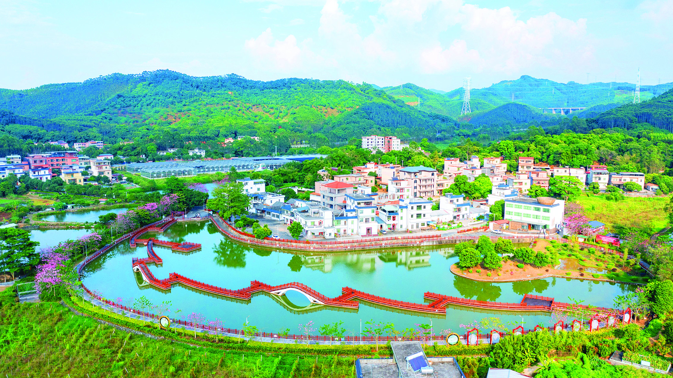     美丽的湖镇镇新作塘村。惠州日报记者汤渝杭 摄