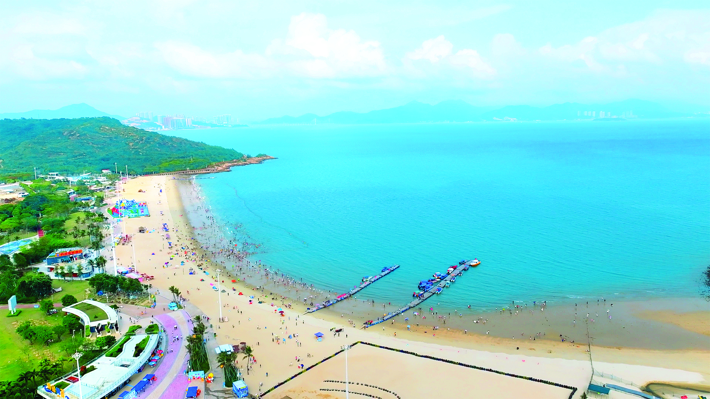     惠州大亚湾黄金海岸。惠州日报记者黄旭新 摄
