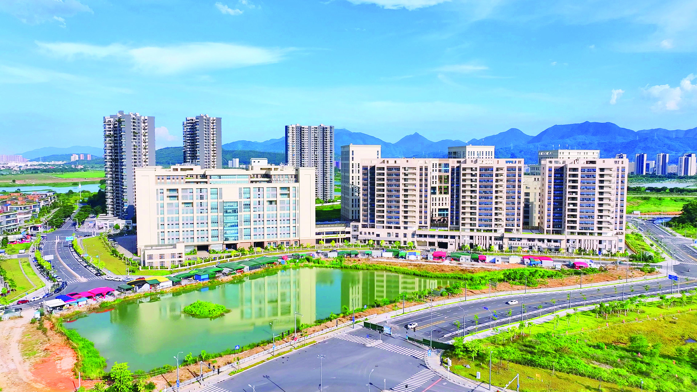     英光村利用闲置土地打造“运动+美食”消费场景。图为“百富兴”驿站项目一期。    惠州日报记者罗剑业 摄