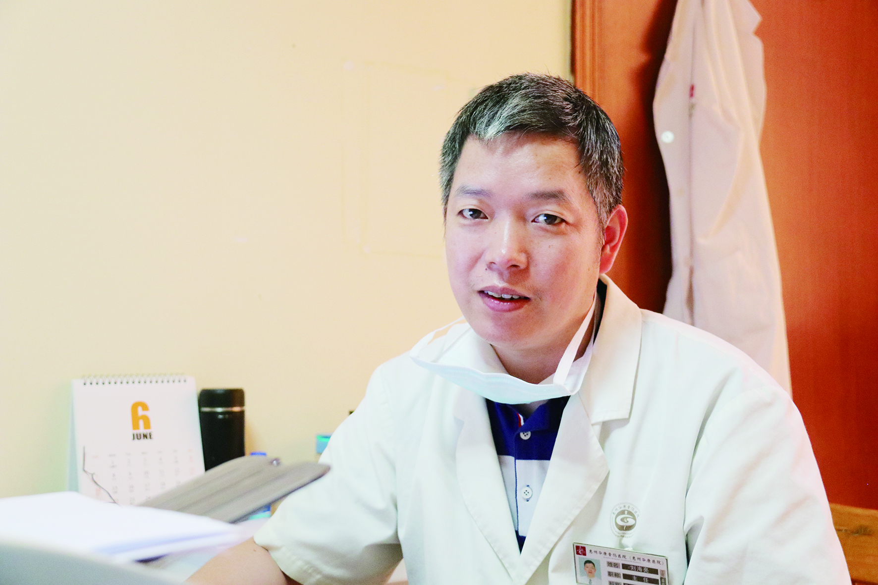     骨伤关节创伤科主任刘海亮。