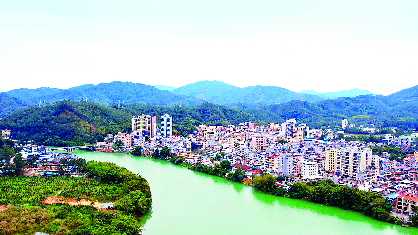     麻榨镇自古为增江航运重镇，如今正乘着政策东风全力推进“百千万工程”建设。本组图片 惠州日报记者黄宇翔 通讯员龙融心 摄