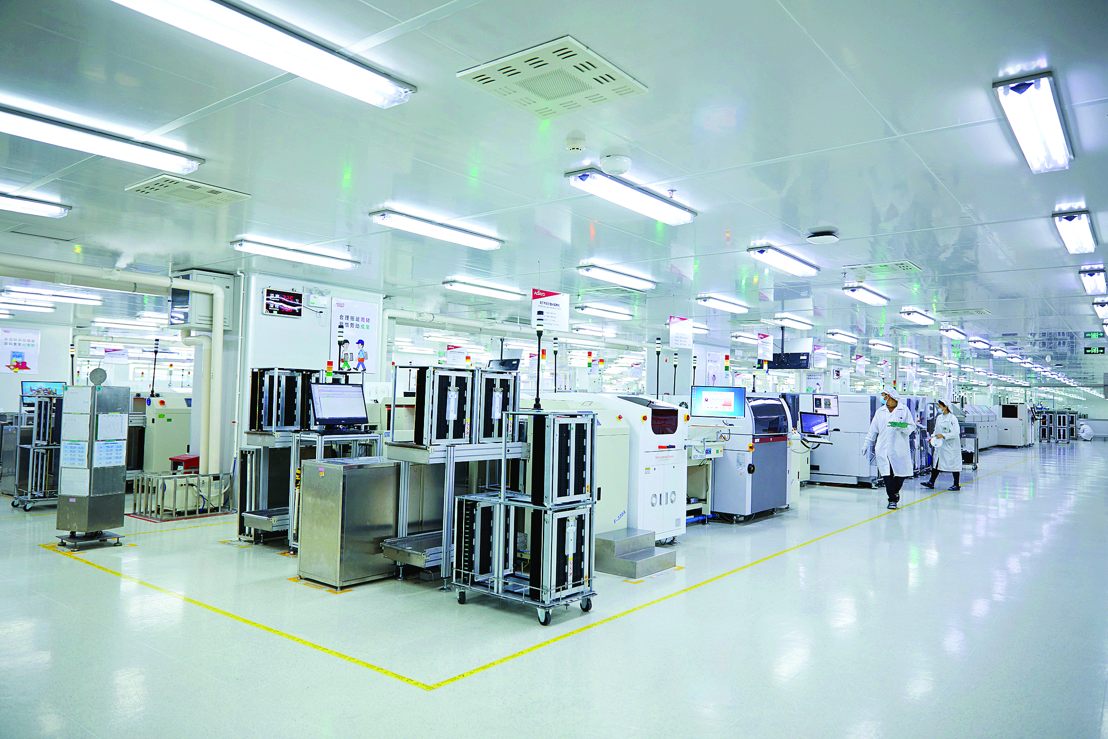     华阳通用生产车间。    惠州东江图片社供图