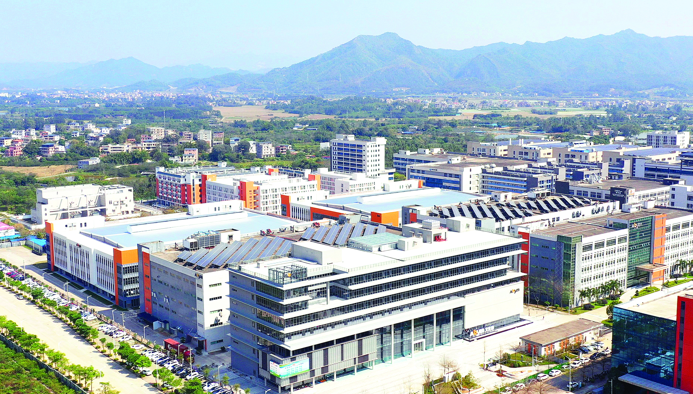     仲恺高新区高新技术企业集聚。