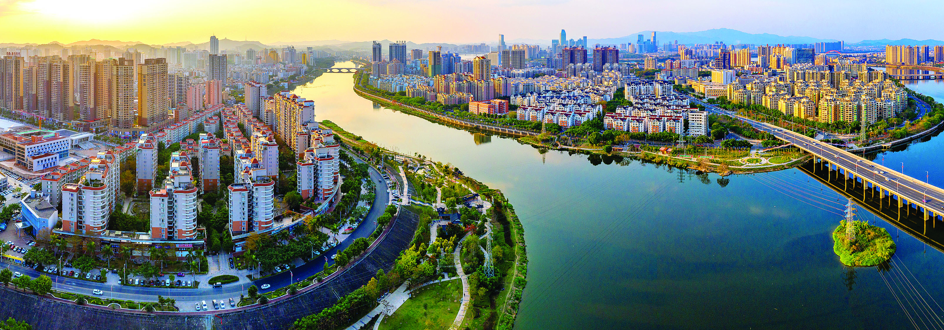     惠州宜居环境越来越好。这是市区一角。惠州东江图片社供图