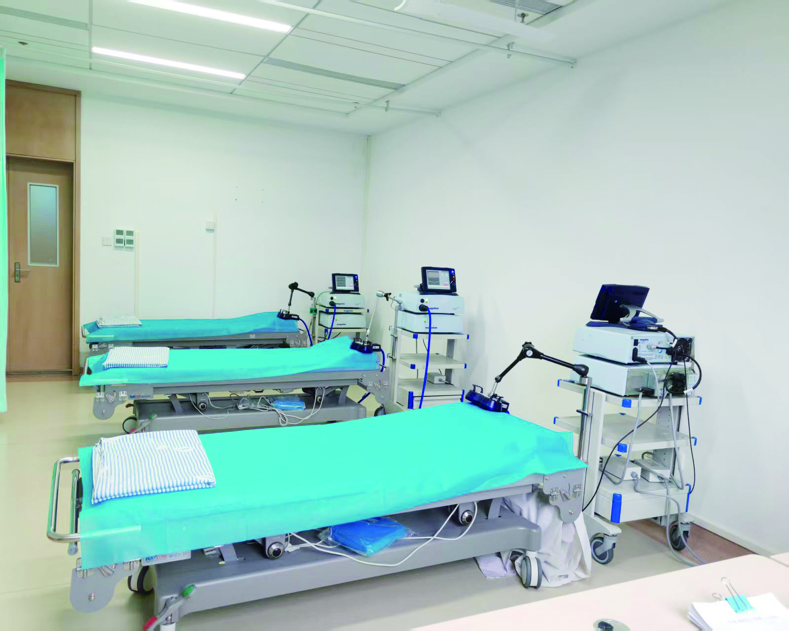     市二院精神心理康复科经颅磁治疗室。   市二院供图