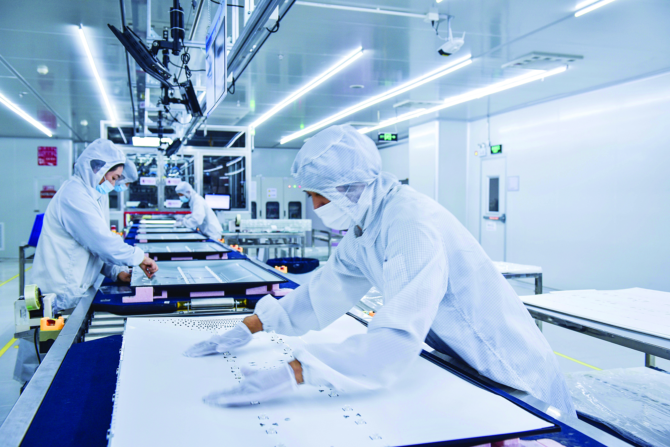     TCL液晶产业园生产线。惠州东江图片社供图