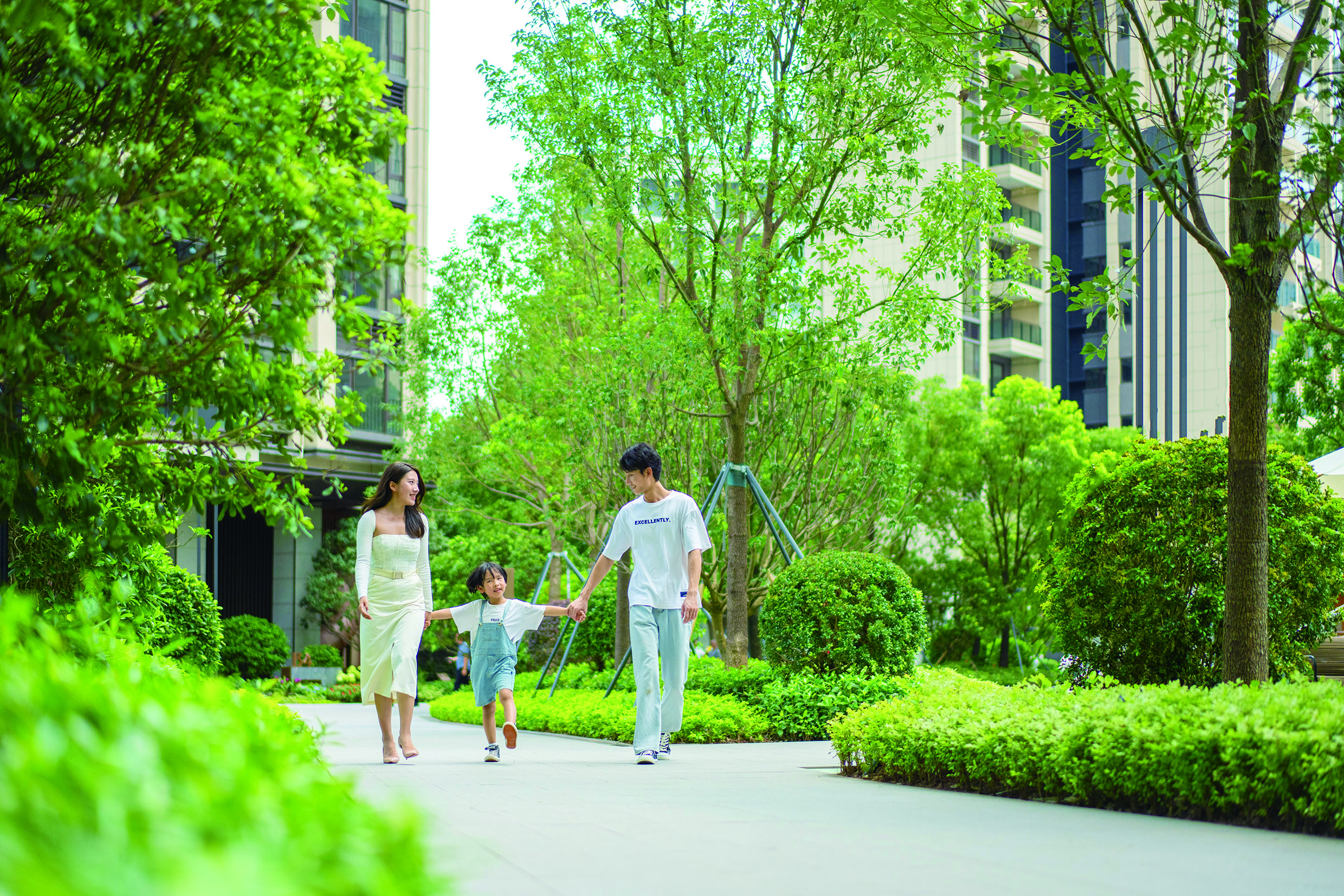     闲暇之余离开空调房，接触大自然有利于鼻腔健康。惠州日报记者周楠 摄