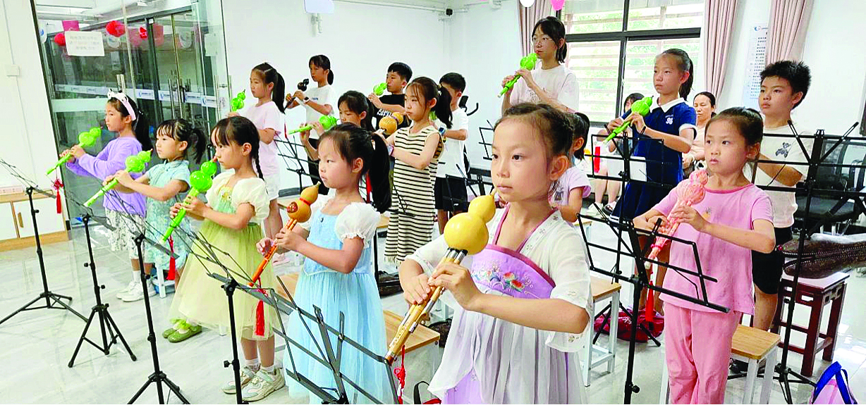     红树林社区党群服务中心变身音乐课堂。
