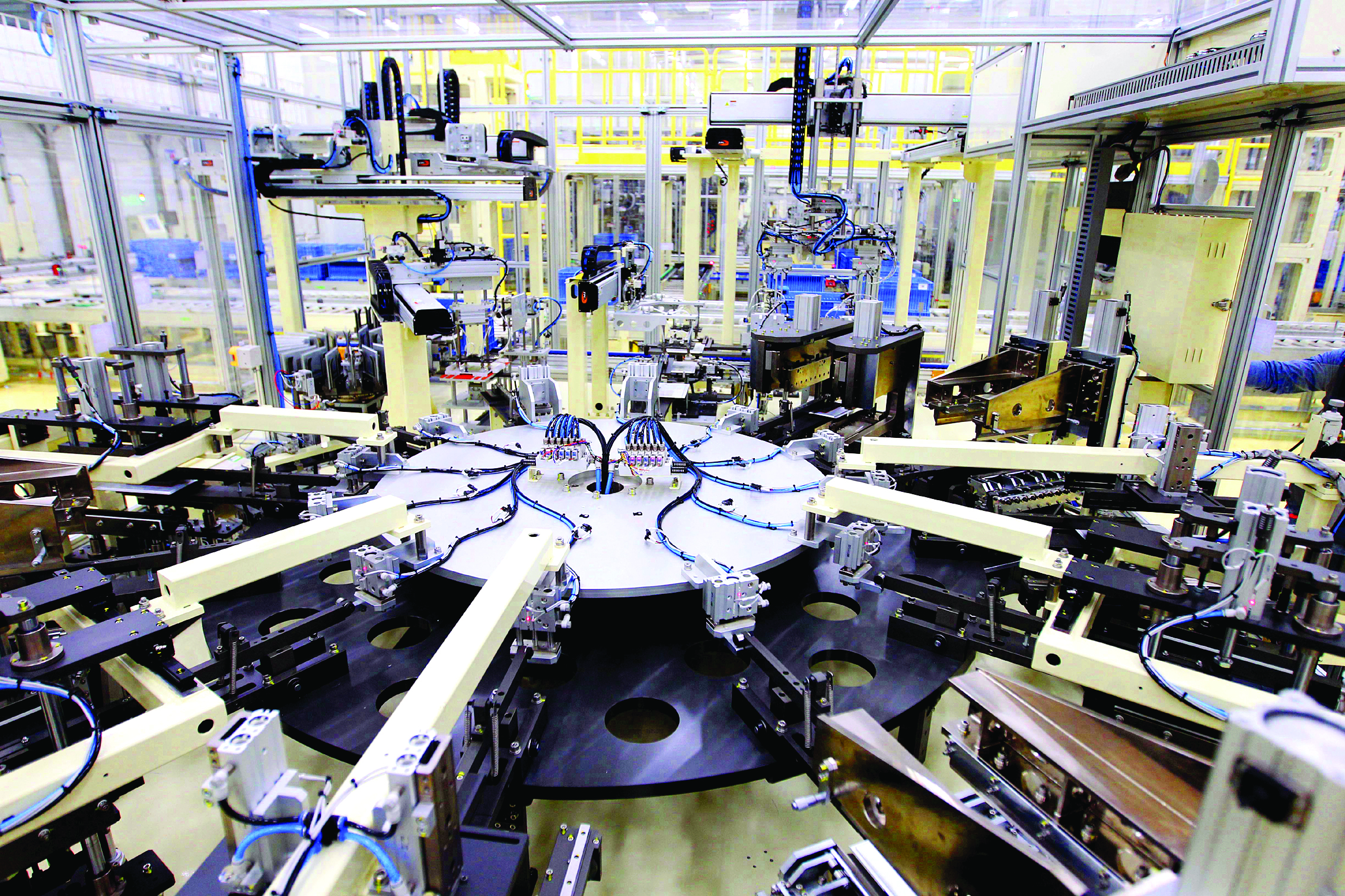     亿纬锂能生产车间。本组图片 惠州东江图片社供图