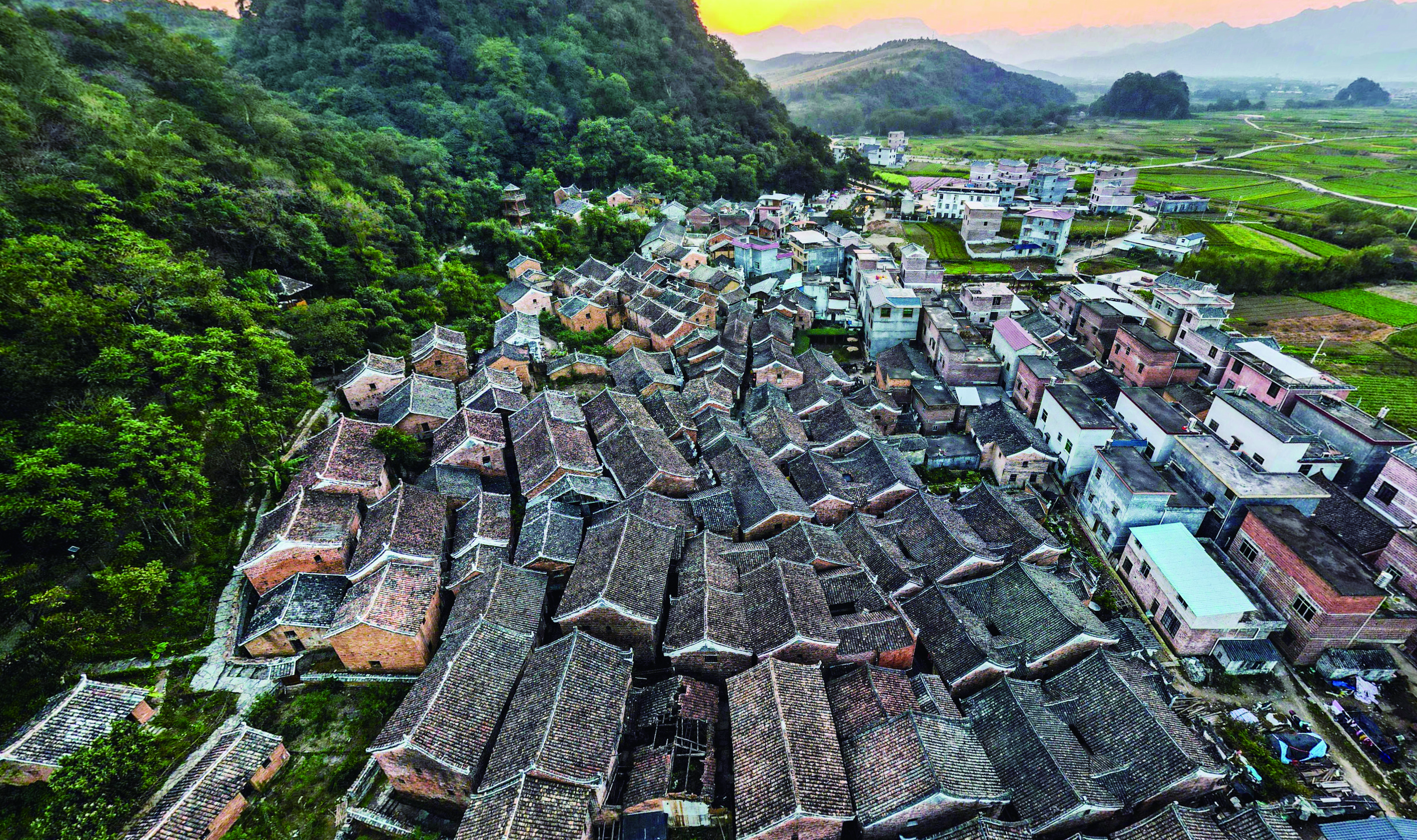     岔山村被誉为“潇贺古道入桂第一村”。