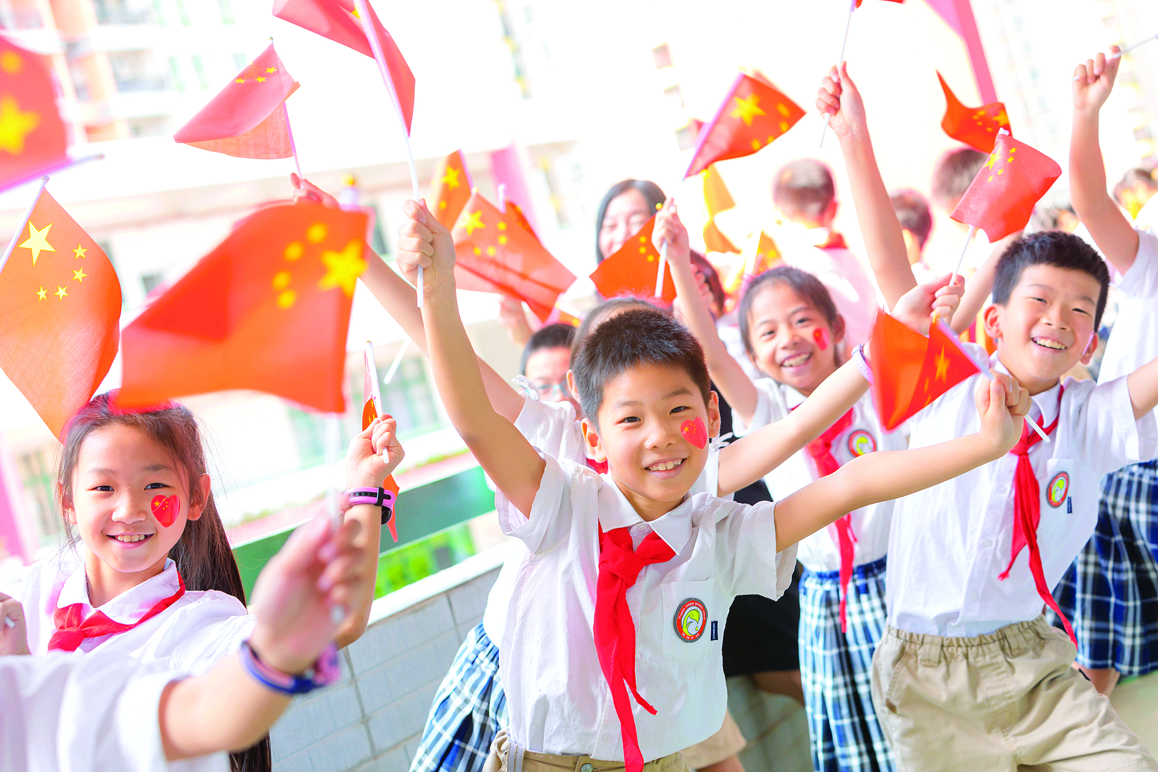     “让每一个孩子在校园里幸福地成长”是惠州市惠城区南实小学的办学理念。