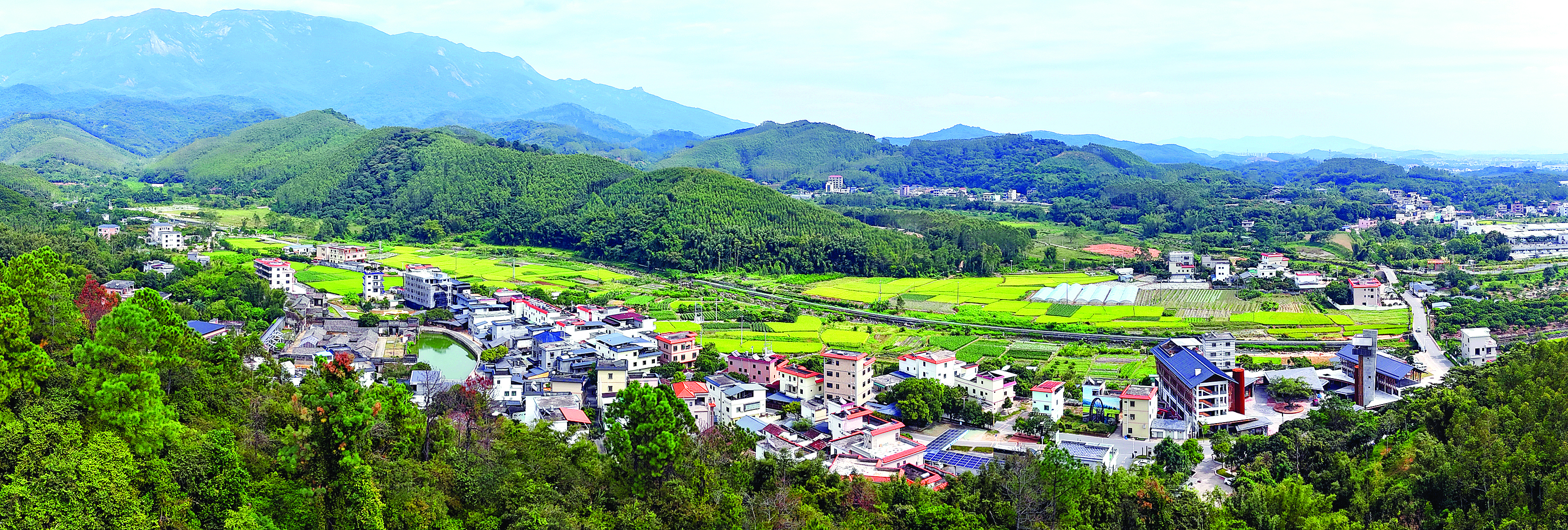 <p>    未来乡村建设让徐田村面貌焕然一新。</p>