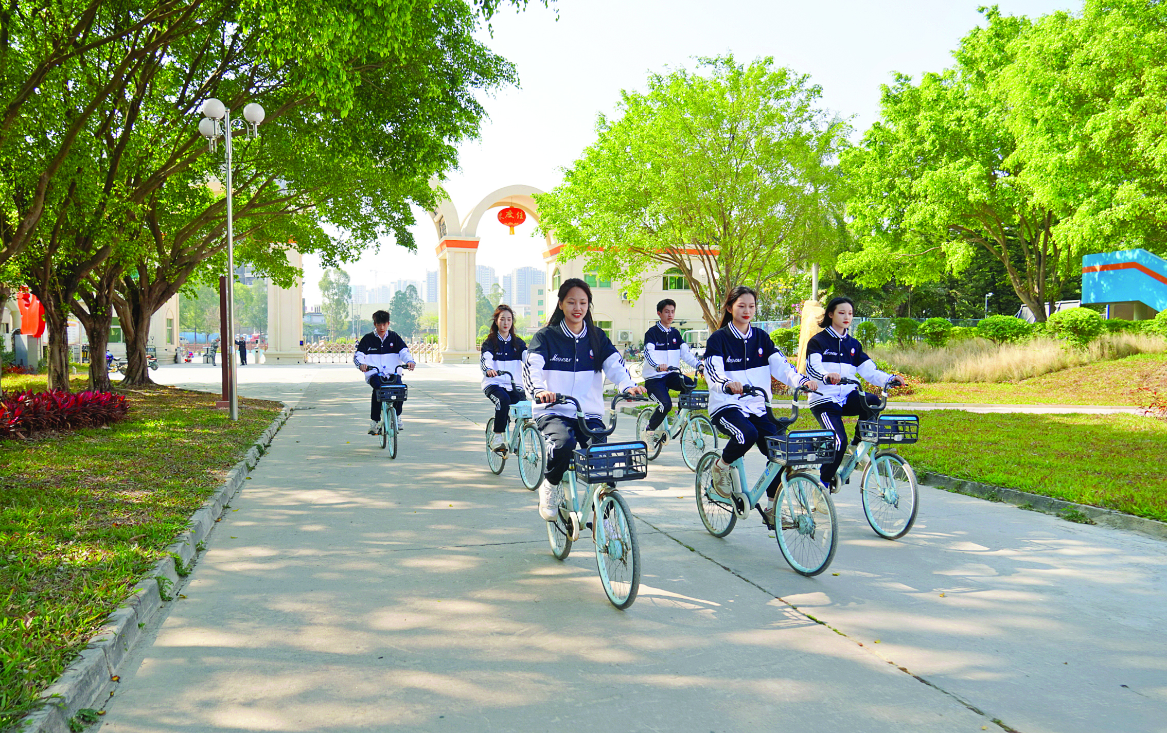     学校在职业教育的沃土上，解锁出“身上有汗，眼里有光”的育人密码。