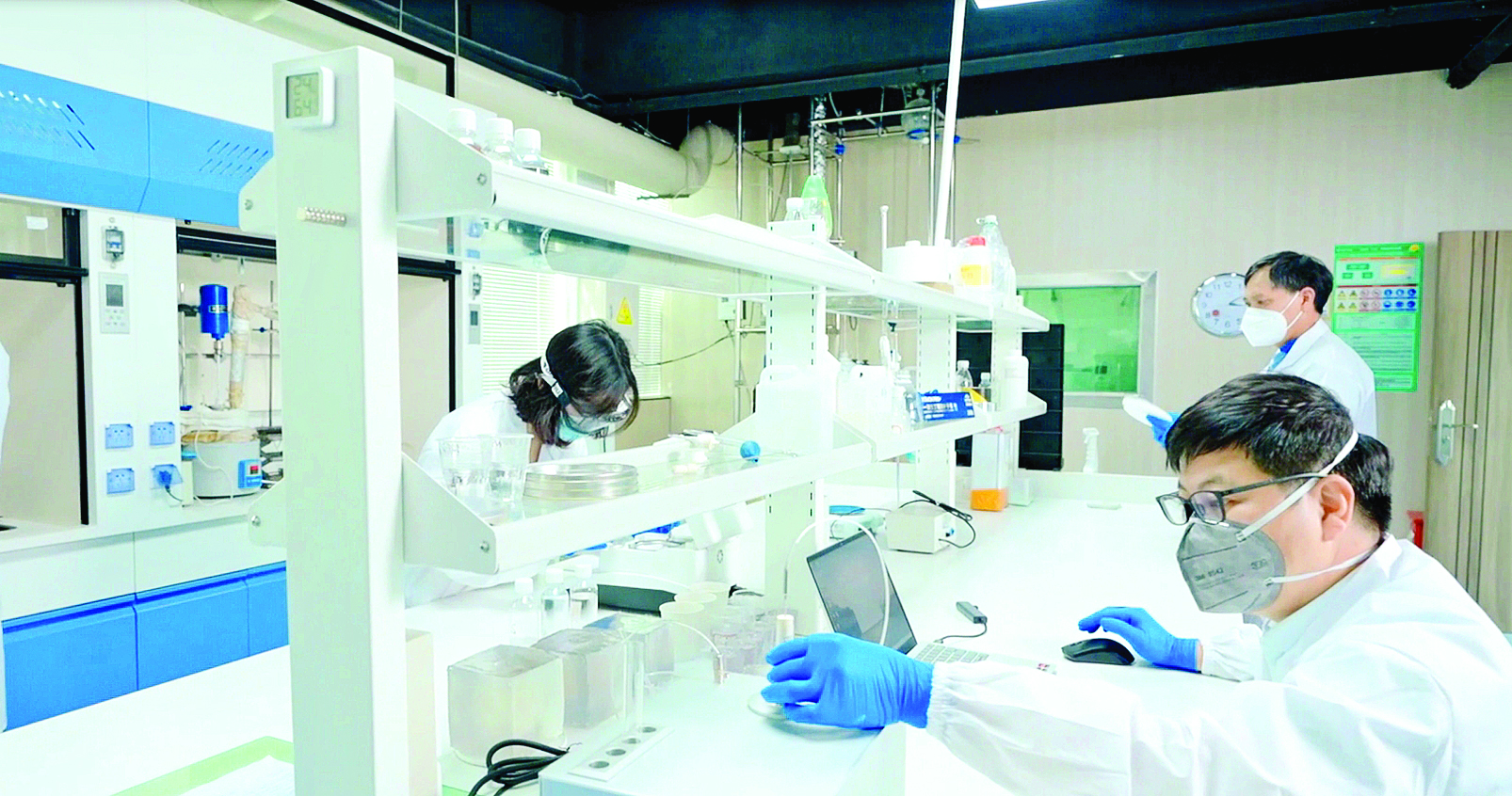     惠州市固德尔合成材料有限公司研发中心。    惠州东江图片社供图