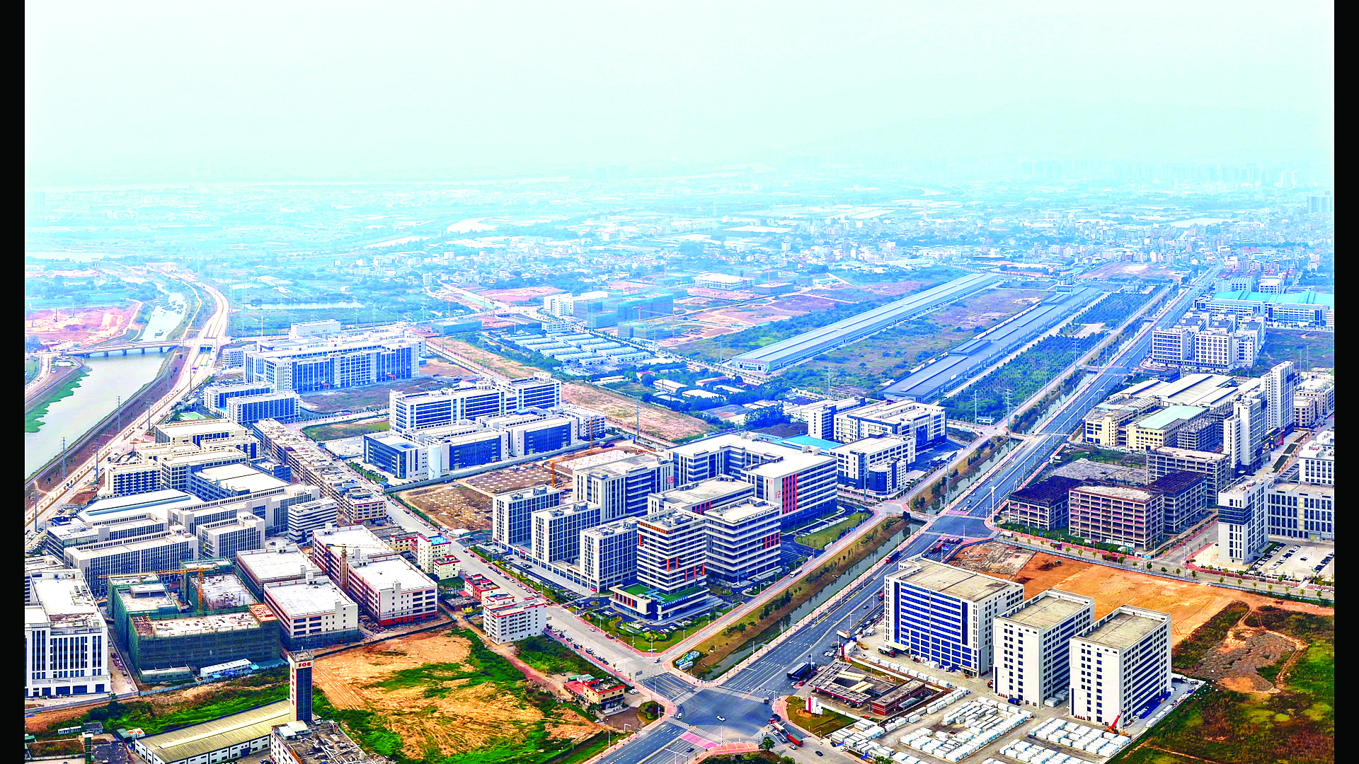     惠州博罗产业园区日新月异。惠州日报记者黄昌荣 摄