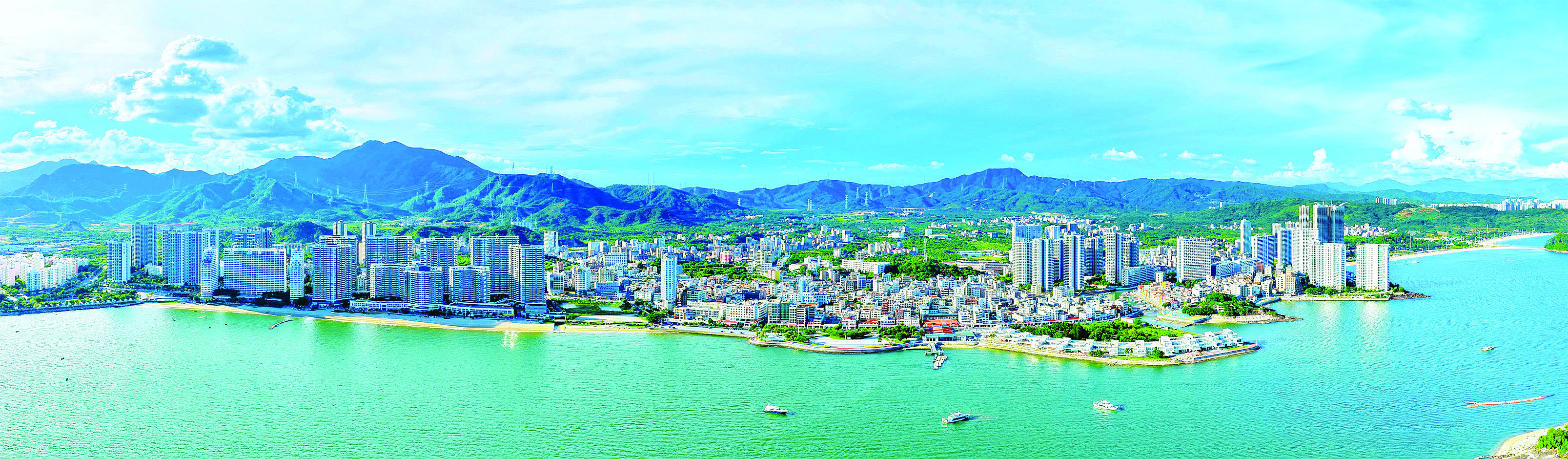     优美的霞涌海岸线。惠州日报记者谢伟鑫 摄