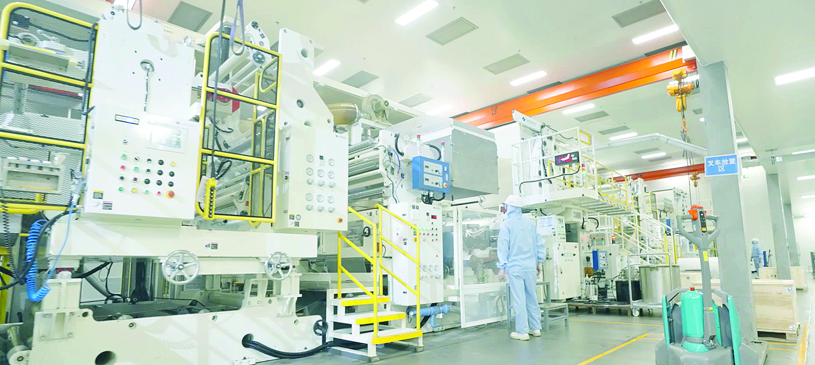     安姆科先进的智能生产线。