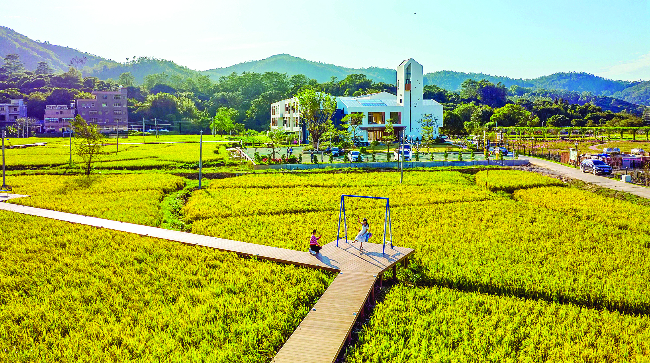     惠阳“凤栖良田·山水美景”美丽乡村走廊串联起良井和永湖的文旅资源。