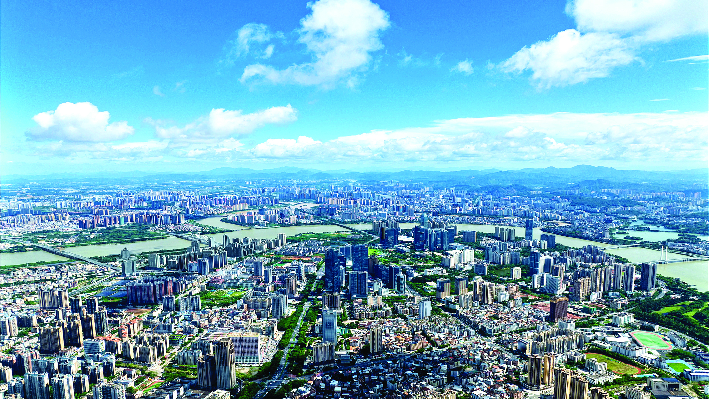     惠城面貌日新月异。惠州日报记者汤渝杭 摄