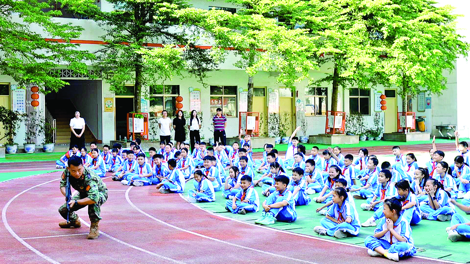     红色教育融入“开学第一课”。