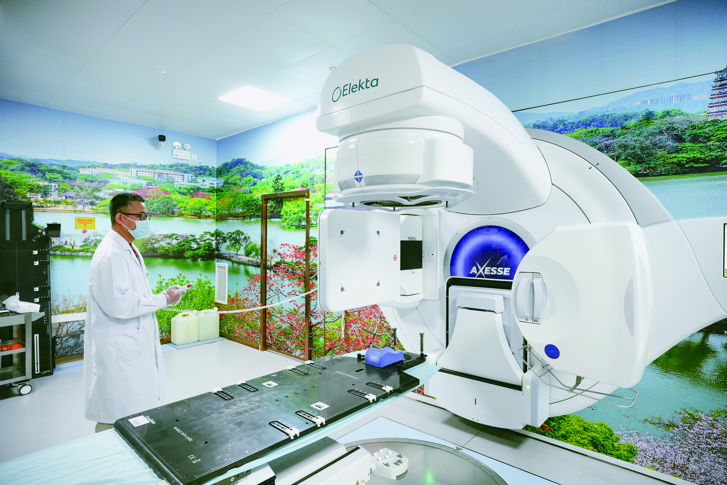     全市医疗卫生服务能力与诊疗水平实现跨越式提升。