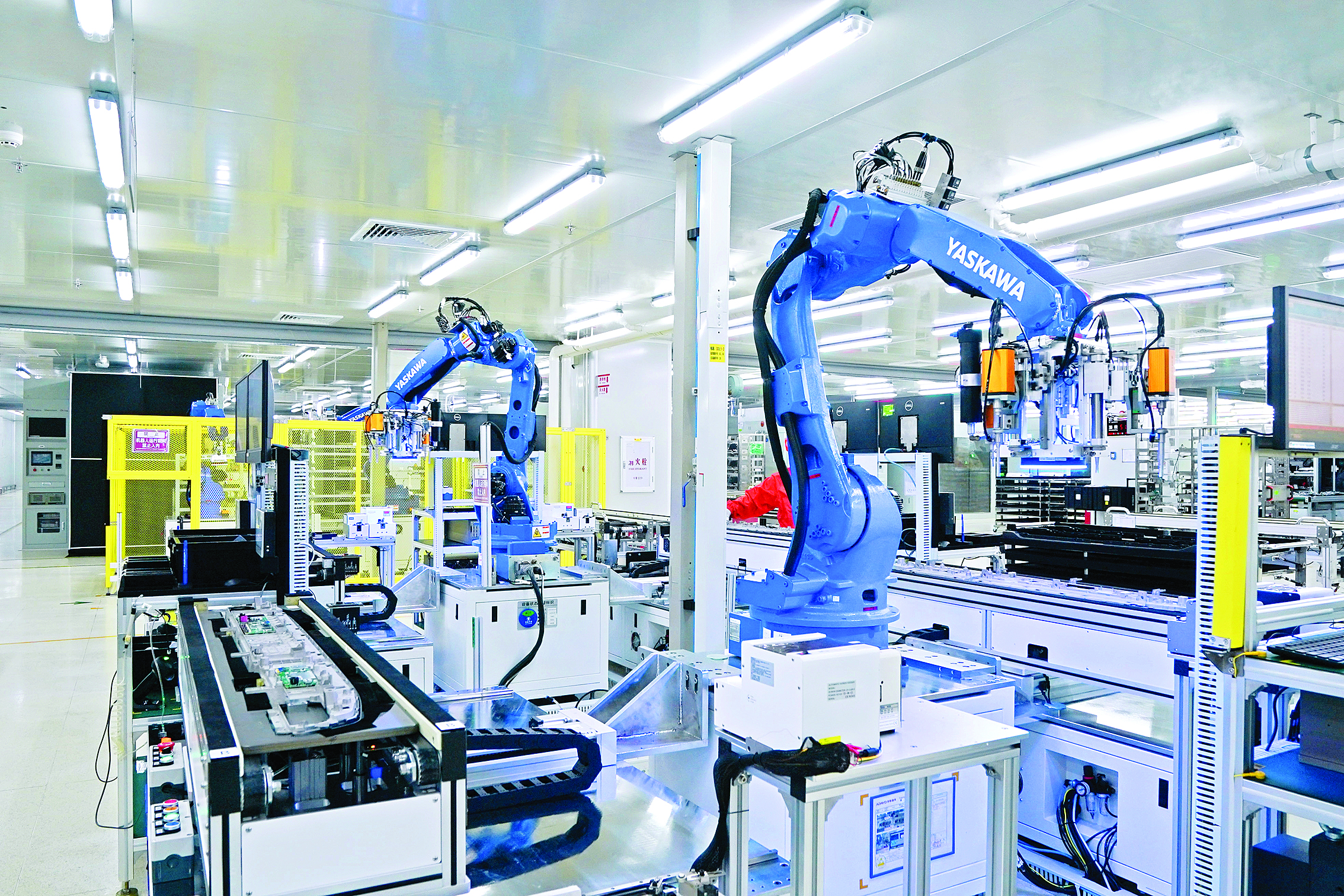 <p>    华阳通用生产车间。    惠州日报记者张艺明 摄</p>