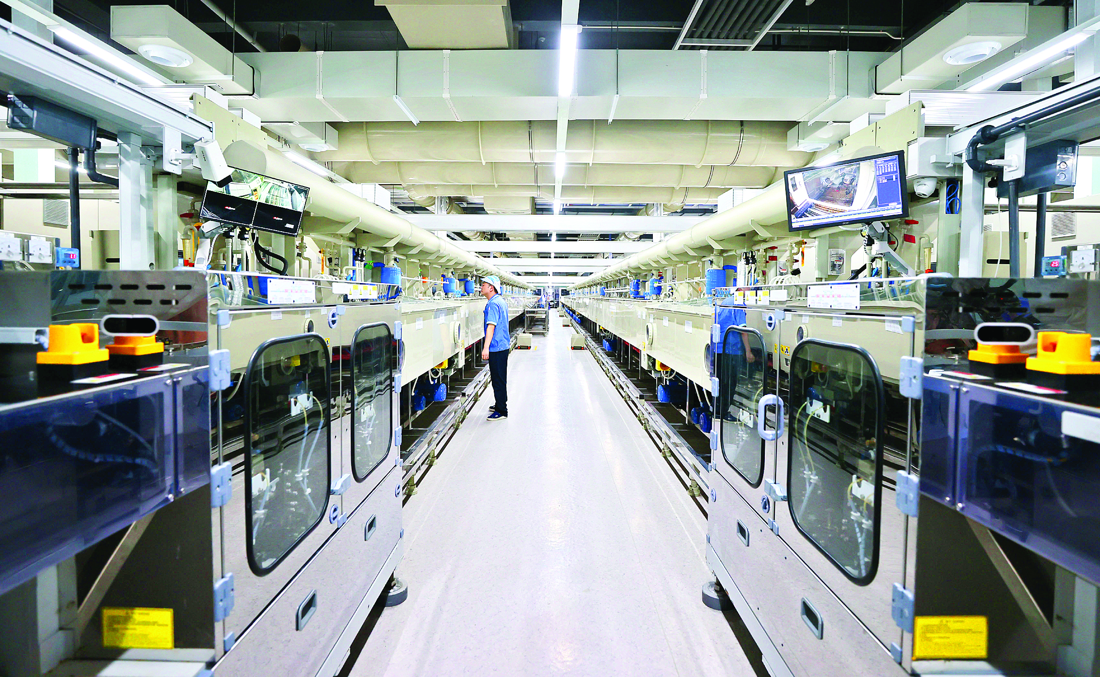     胜宏科技生产车间。