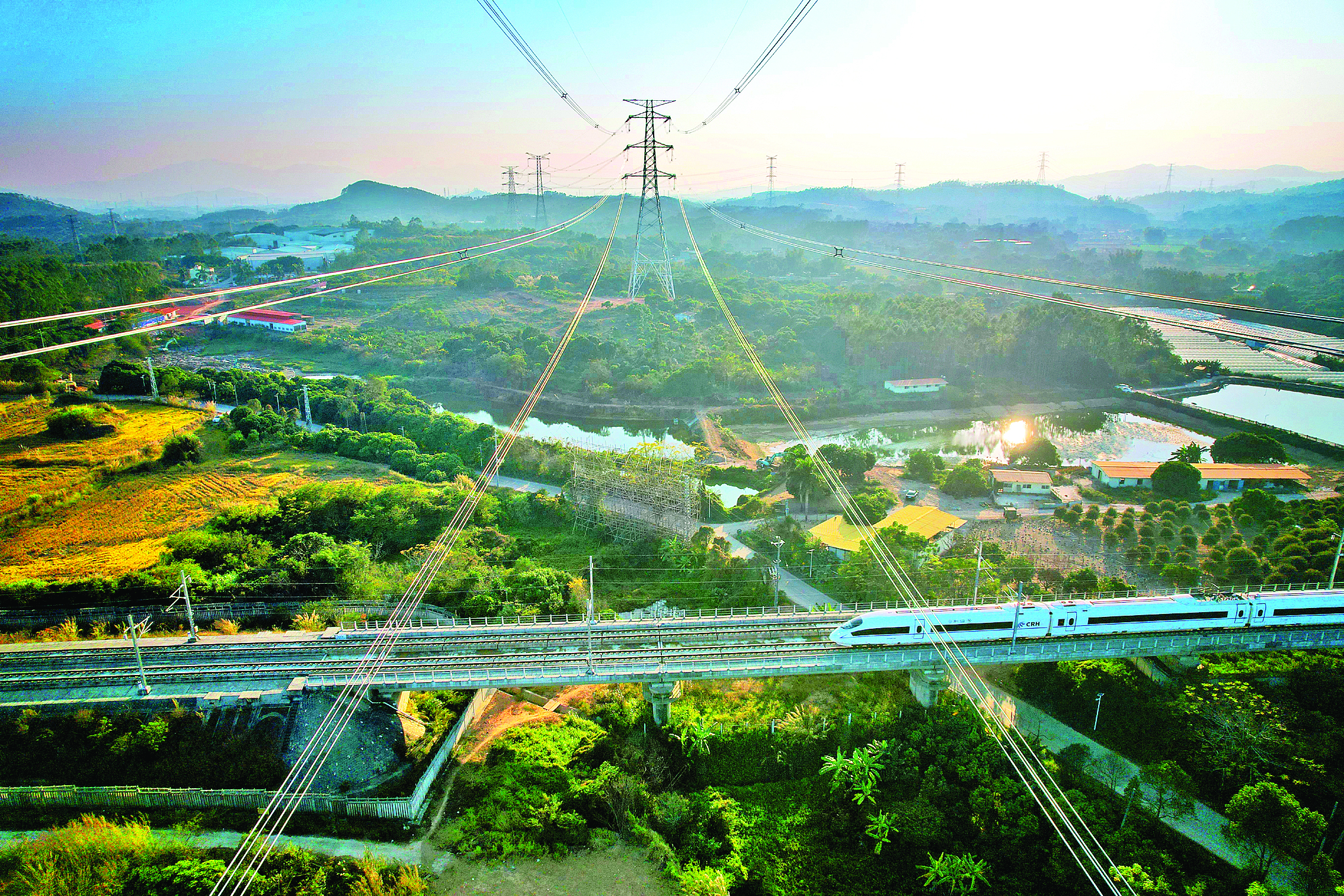 <p>    惠州电网与城市发展同频共振，构成一幅美丽的图景。</p>