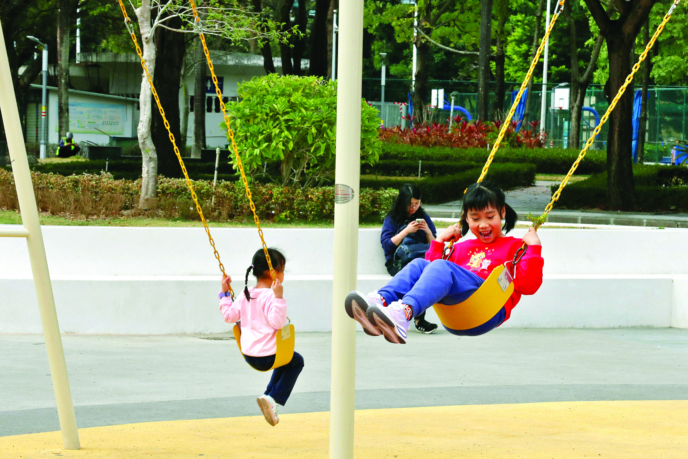 <p>    市区运动健身设施受青睐。    惠州日报记者杨建业 摄</p>