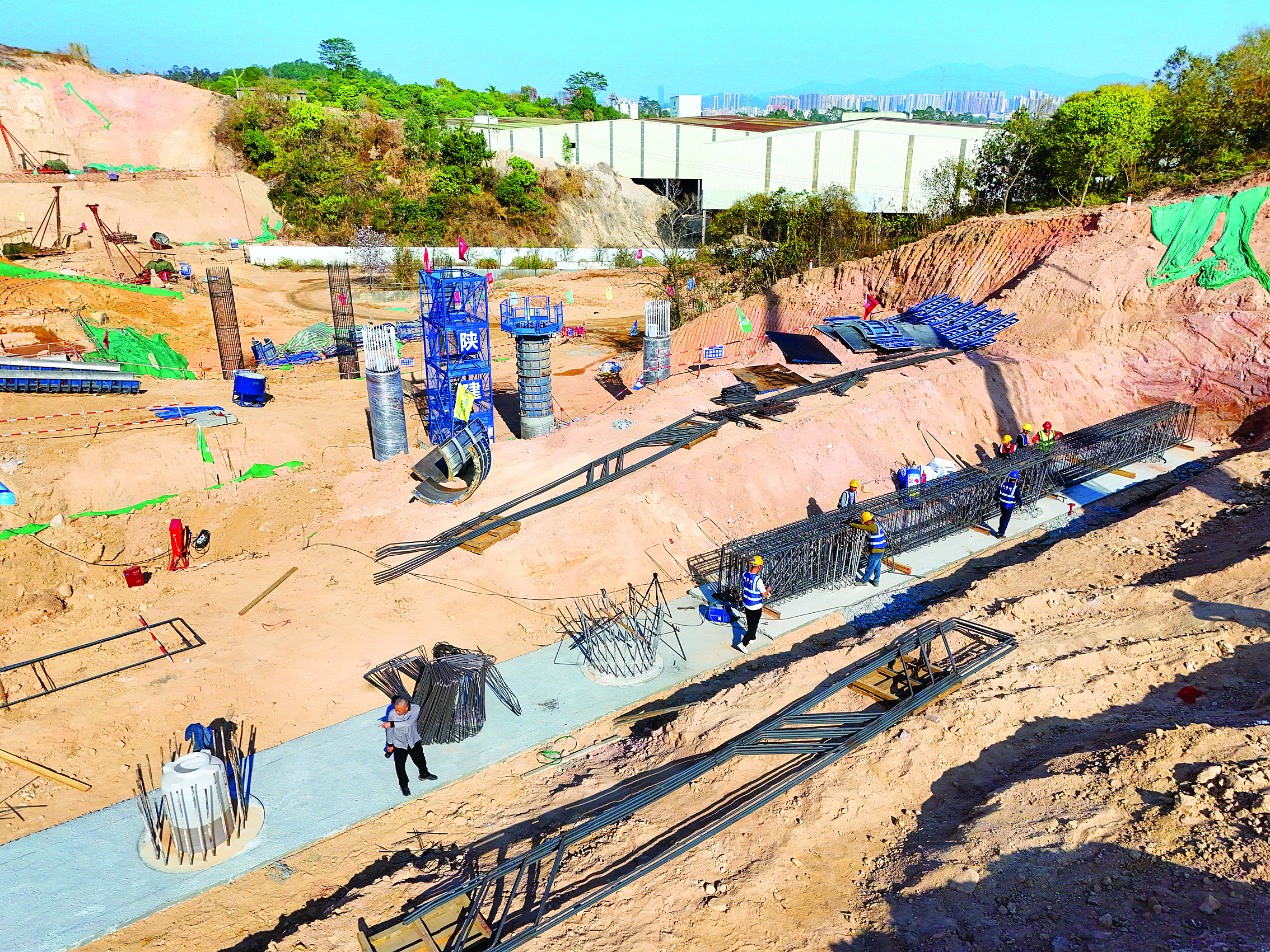     惠坪高速建设有序推进。