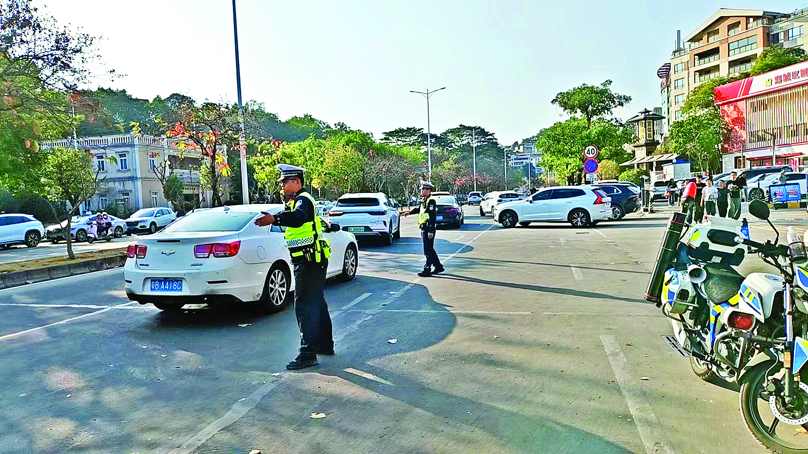     惠州不断提升路面见警率。通讯员林炳东 摄