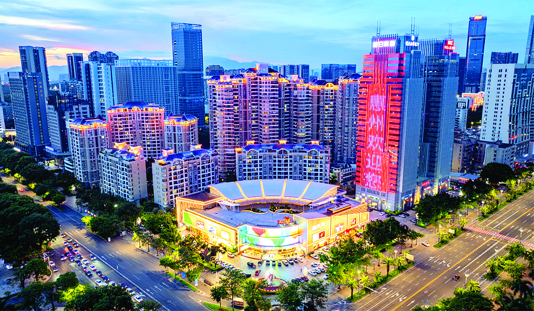     丽日超市在惠州运营发展超二十年，是众多市民的首选购物场所之一。    惠州日报记者罗剑业 摄