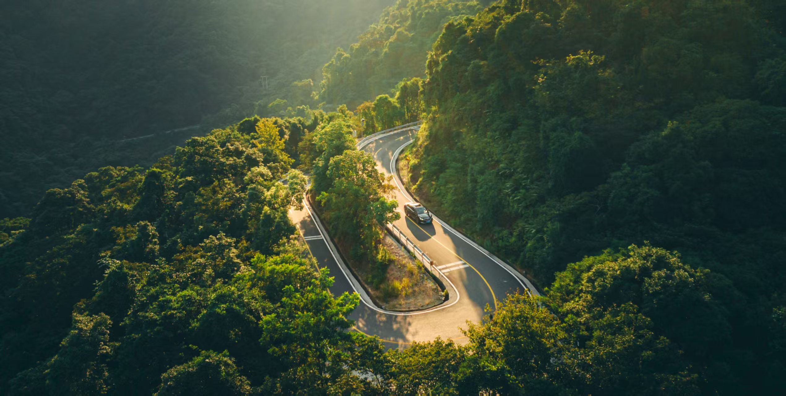 <p>    218最美旅游公路。</p>