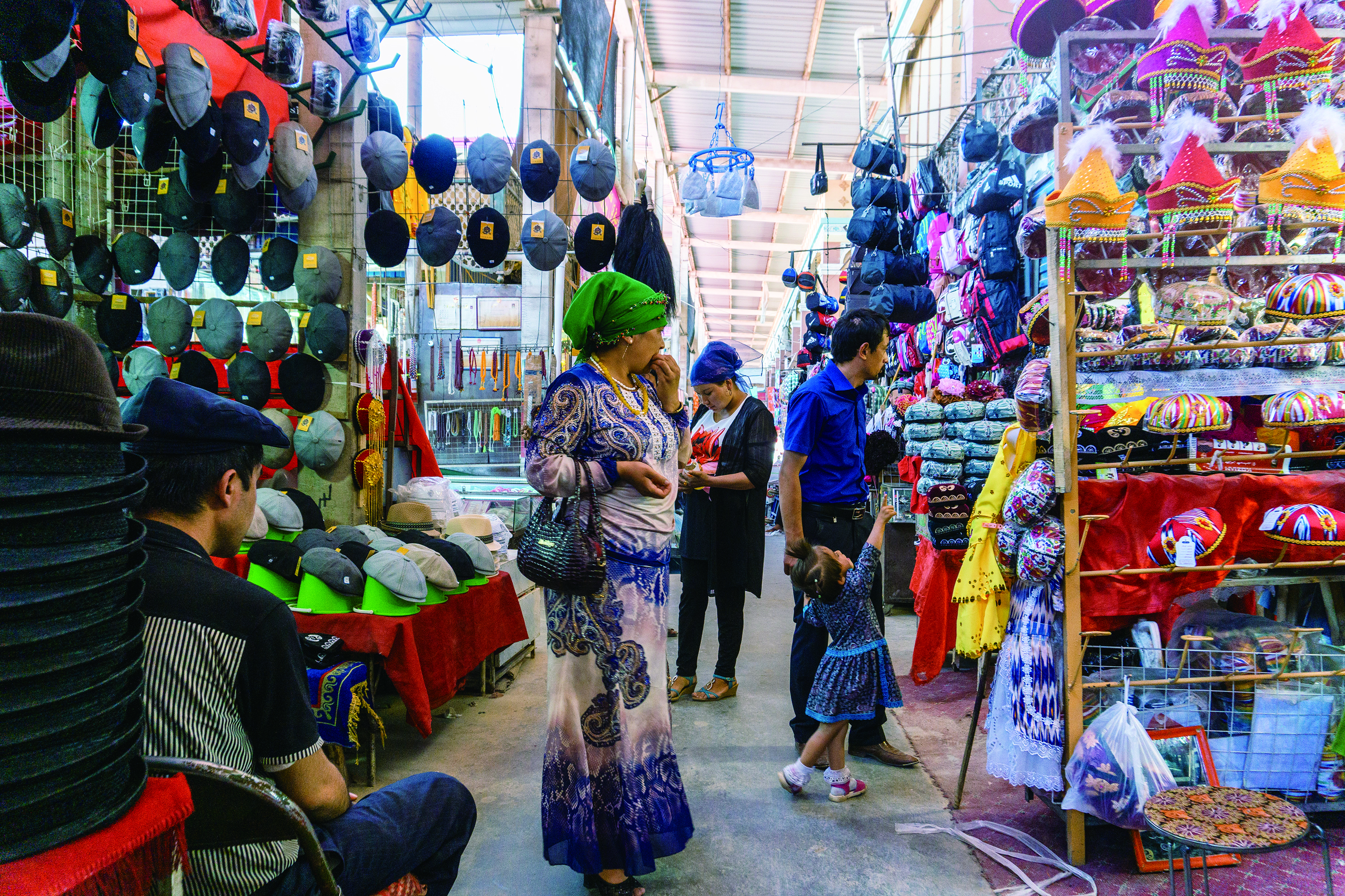     热闹的国际大巴扎。